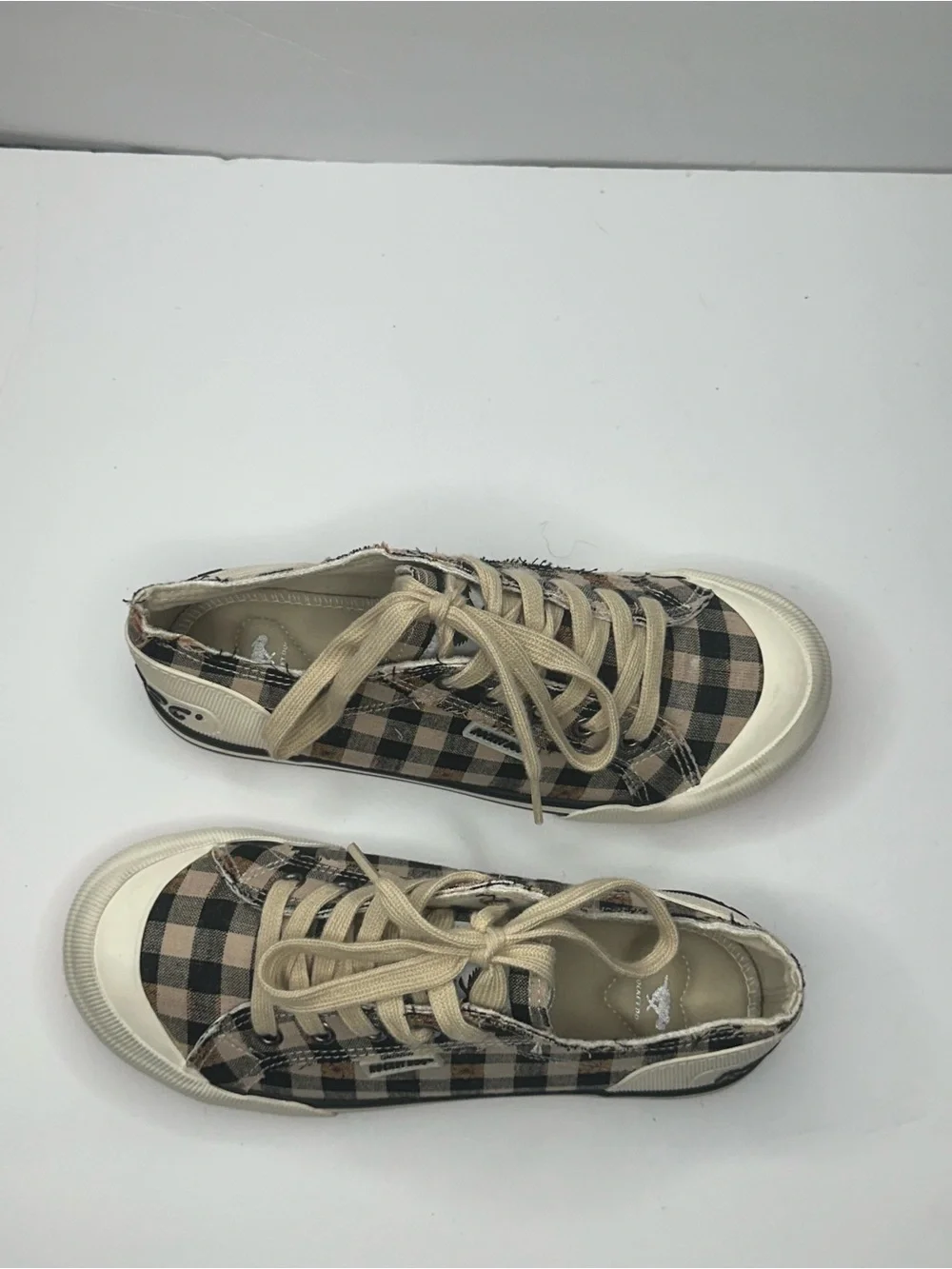 Kids Plaid Canvas Lace-Up Sneakers in Beige and Black